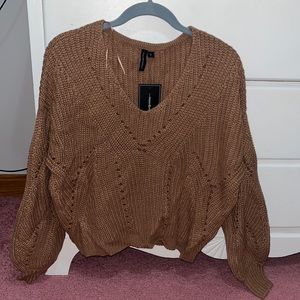 Moon and Madison cropped long sleeve sweater